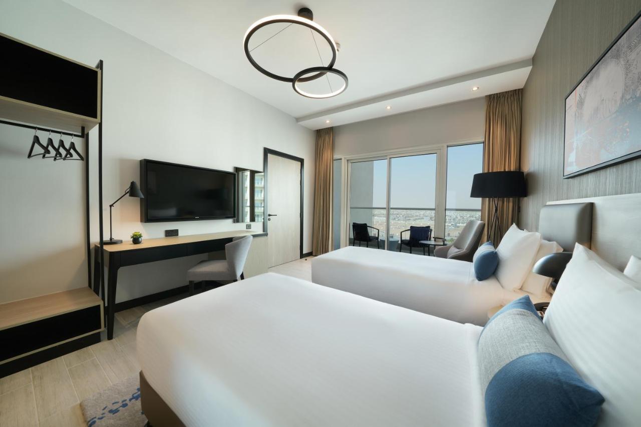 Damac Hills 2 Hotel, An Edge By Rotana Hotel Дубай Экстерьер фото