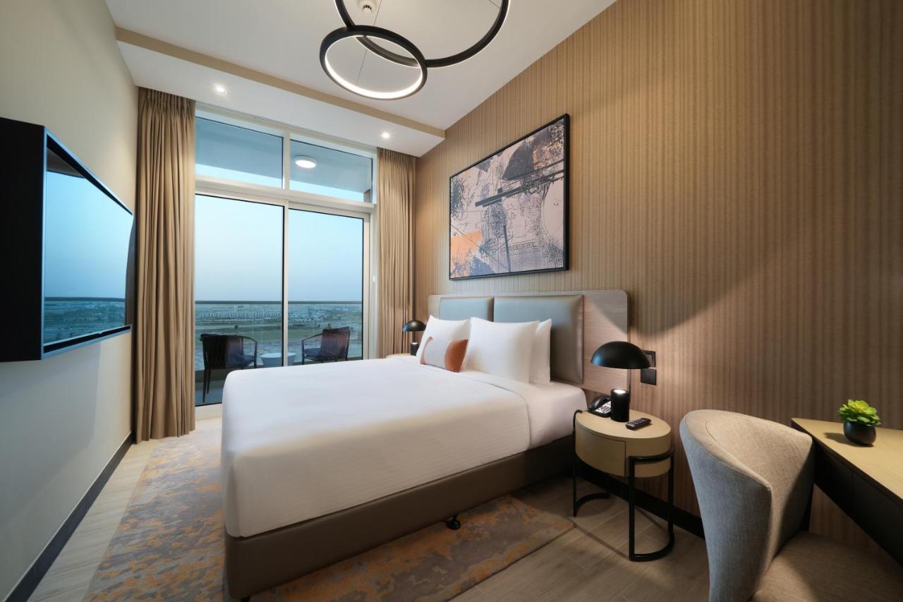 Damac Hills 2 Hotel, An Edge By Rotana Hotel Дубай Экстерьер фото